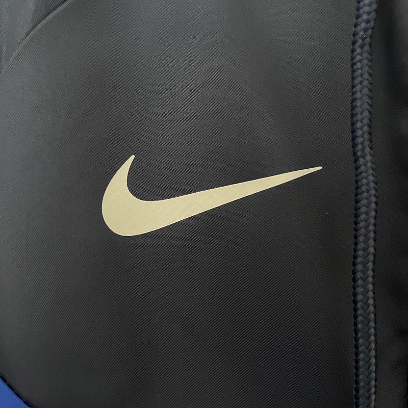 Barcelona Windbreaker - CalcioVivo