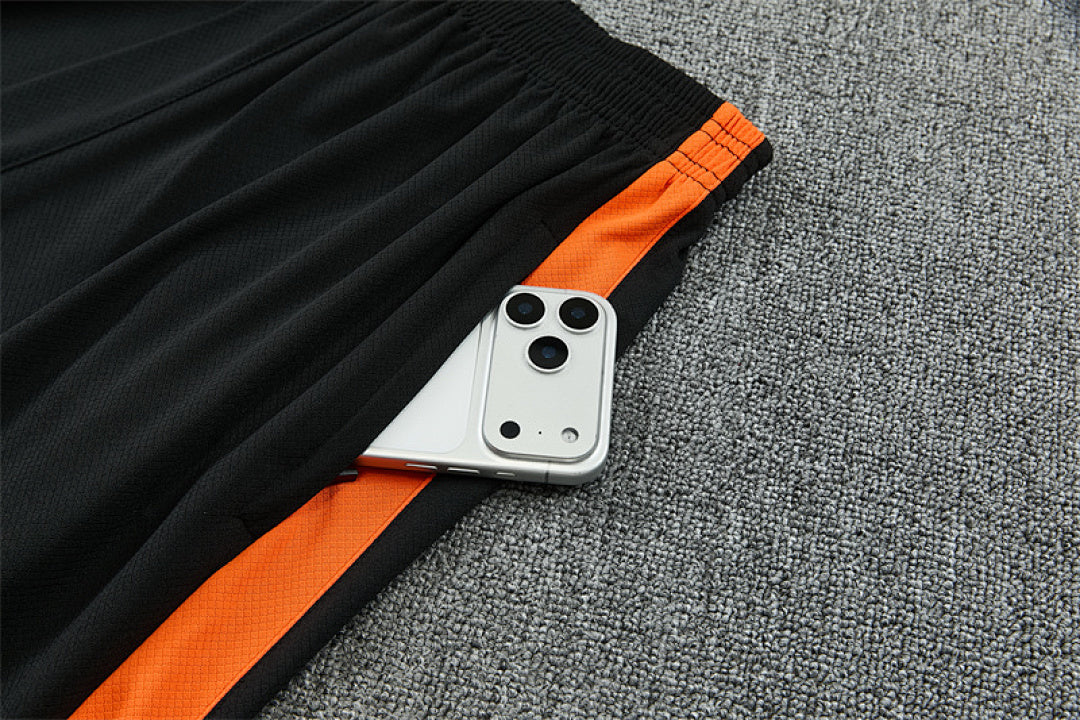 Completino Manica Corta Olanda 2026 Uomo | Kit Allenamento - CalcioVivo
