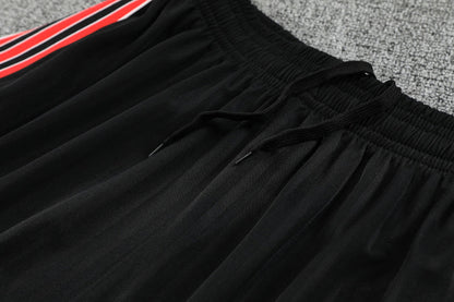 Kit Shirt + Shorts Manchester United Training Black 25/26