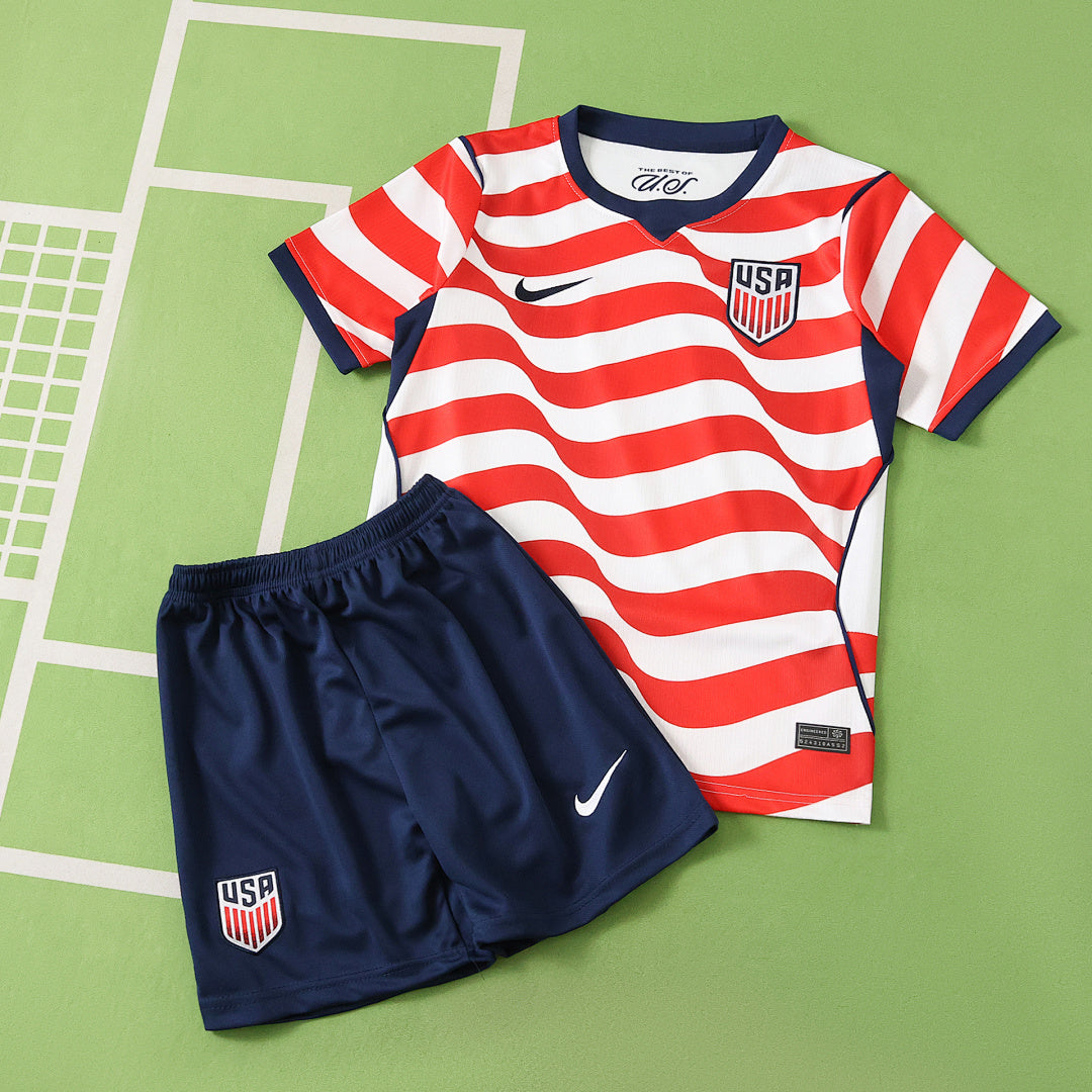 Kit Bambino USA Home 2026 | Kit da Calcio - CalcioVivo