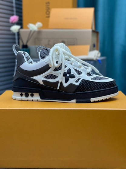 Louis Vuitton Skate Sneakers Black/White