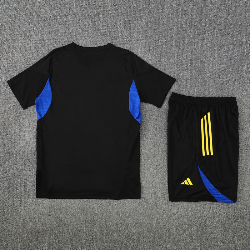 Kit Shirt + Shorts Manchester United Training Black 25/26