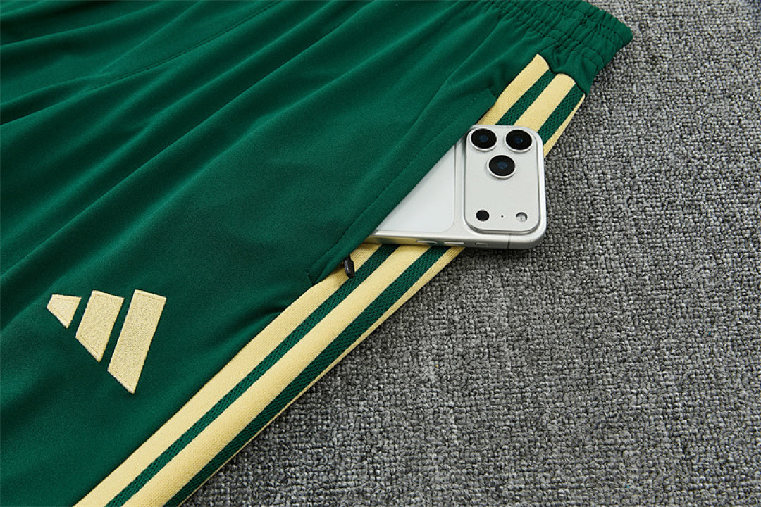 Tuta Real Madrid Verde 26/27 Uomo | Tuta da Calcio - CalcioVivo