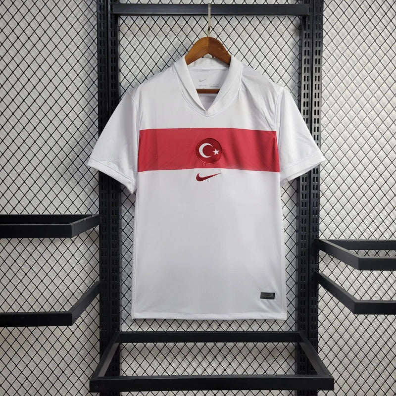 Turkey Home Jersey 2024 - CalcioVivo