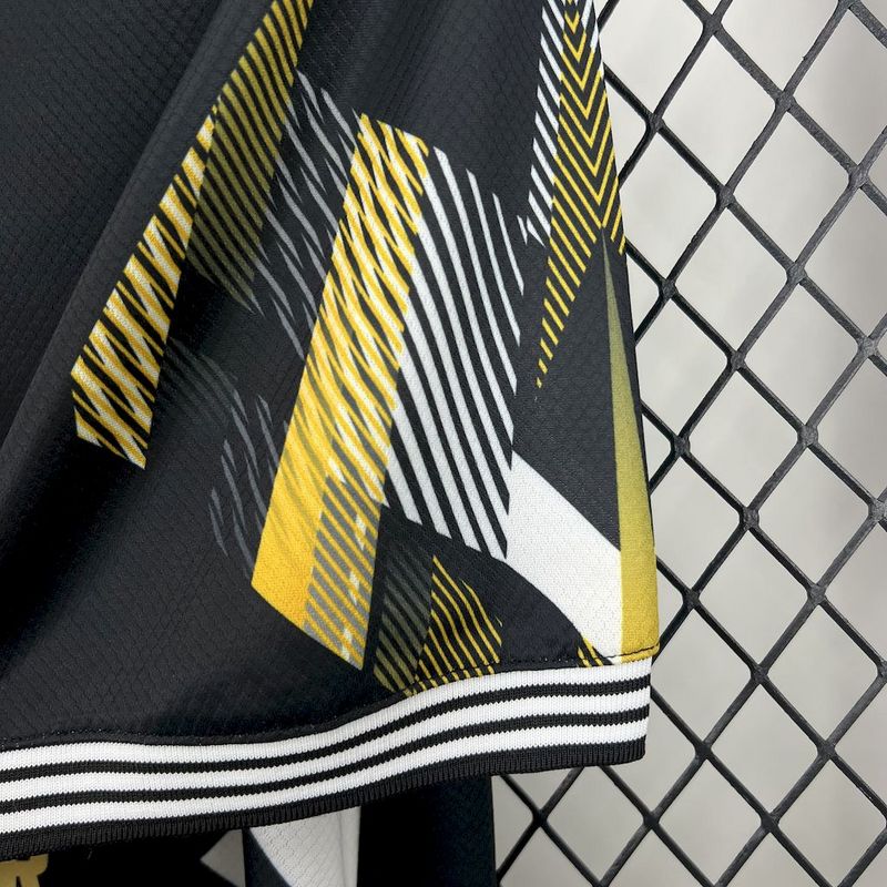 Real Madrid Special Edition Black/White Jersey 25/26