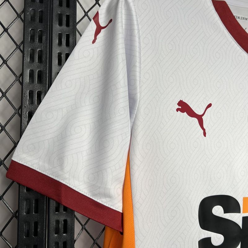Galatasaray Away Jersey 24/25 - CalcioVivo