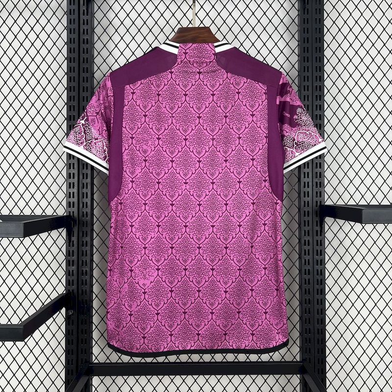 Real Madrid Concept Jersey Pink
