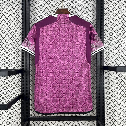 Real Madrid Concept Jersey Pink