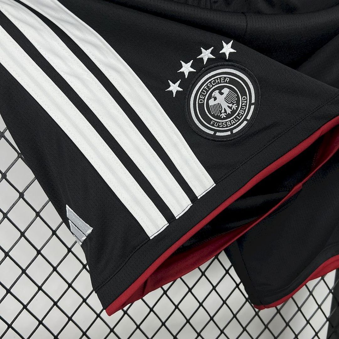 Germany Home Shorts 2026 - CalcioVivo