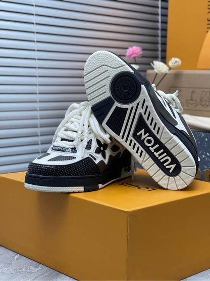 Louis Vuitton Skate Sneakers Black/White