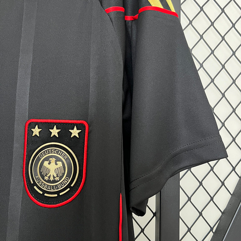 Germany Away Jersey 2010 Retro - CalcioVivo