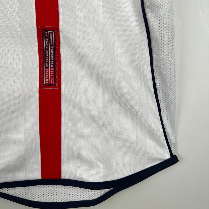 England Home Jersey 2002 Retro - CalcioVivo