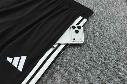 Tuta Inter Miami Nero Half-Zip 26/27 Uomo | Tuta da Calcio - CalcioVivo
