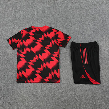 Kit Shirt + Shorts Manchester United Training Red/Black 25/26