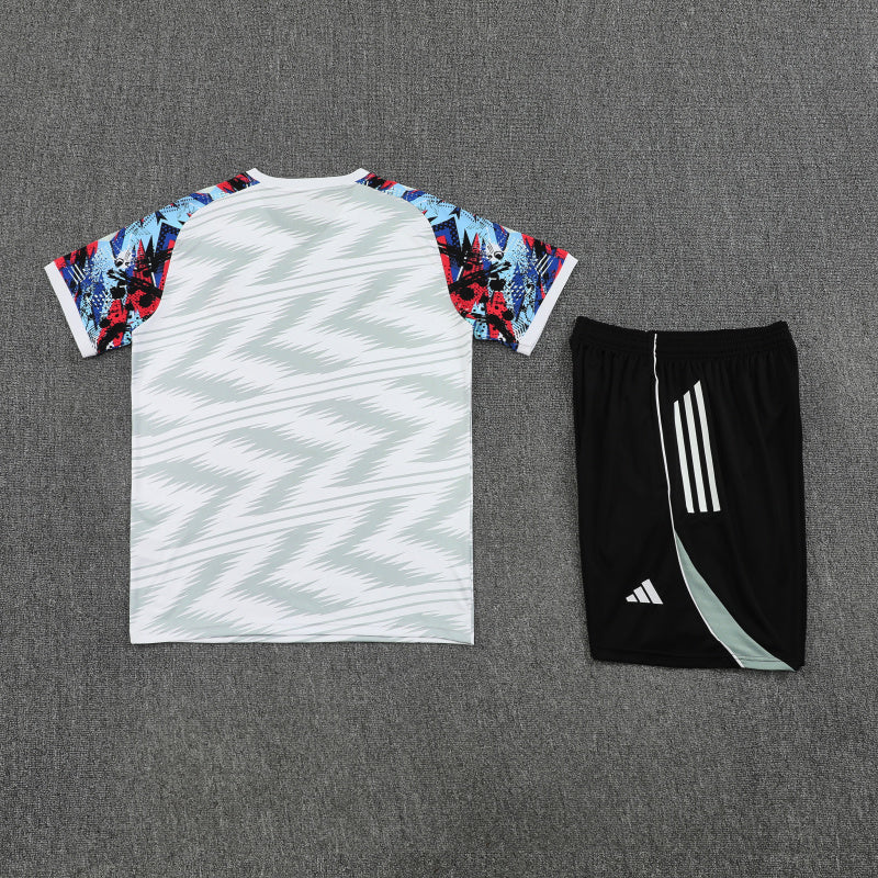 Kit Shirt + Shorts Real Madrid Training 25/26