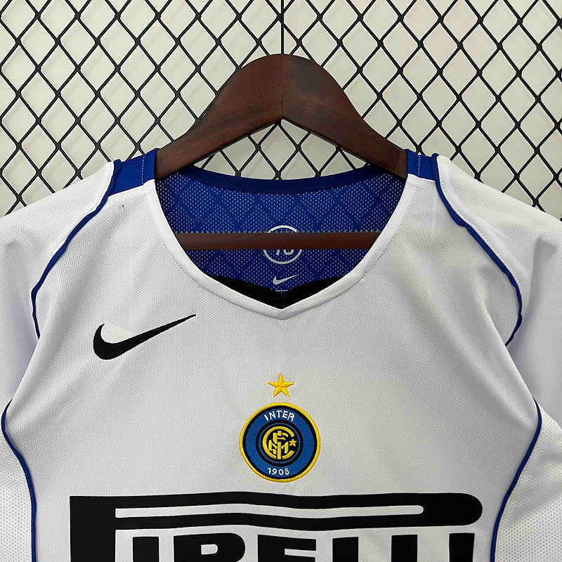 Inter Milan Jersey Away 04/05 Retro - CalcioVivo