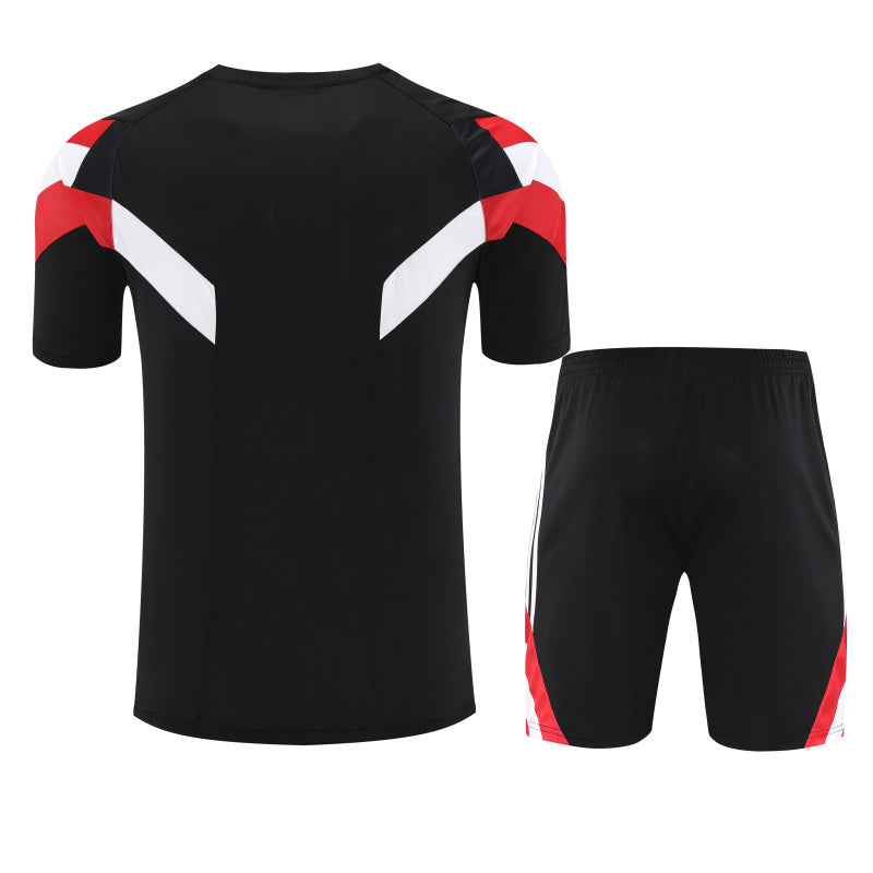 Kit Shirt + Shorts Manchester United Training Black 25/26