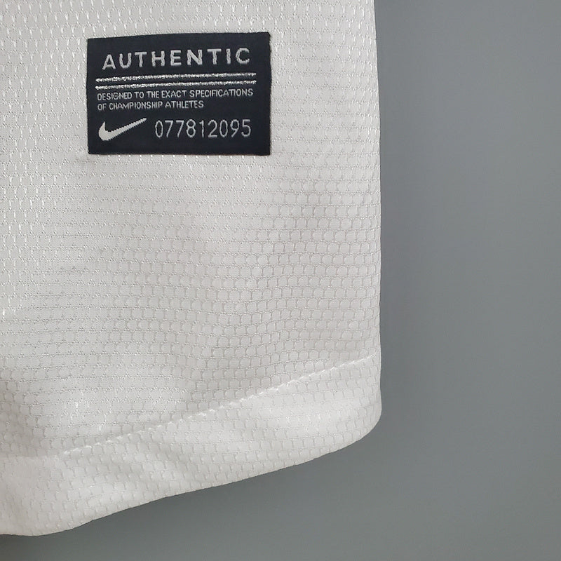 Portugal Away Jersey 2012 Retro - CalcioVivo