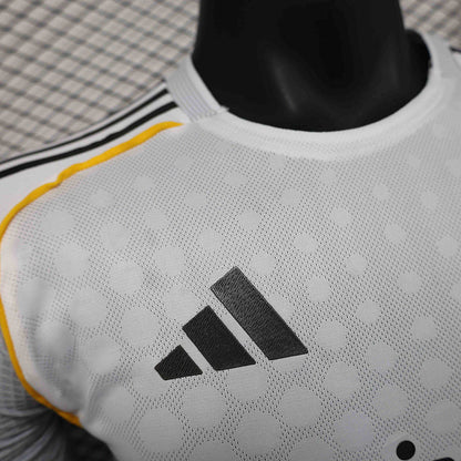 Real Madrid Home 25/26 Jersey Player