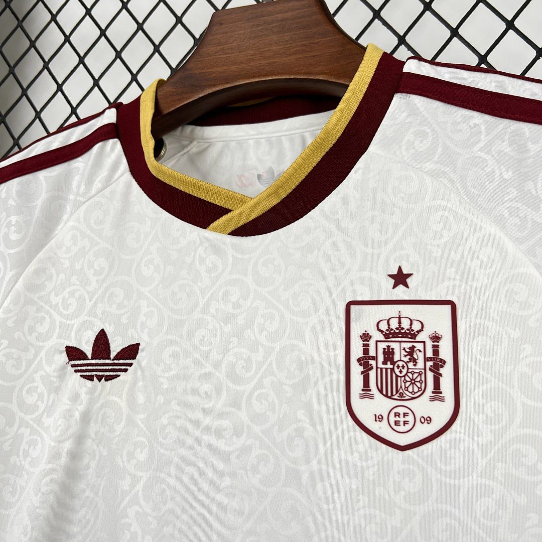 Kit Bambino Spagna Away 2026 | Kit da Calcio - CalcioVivo