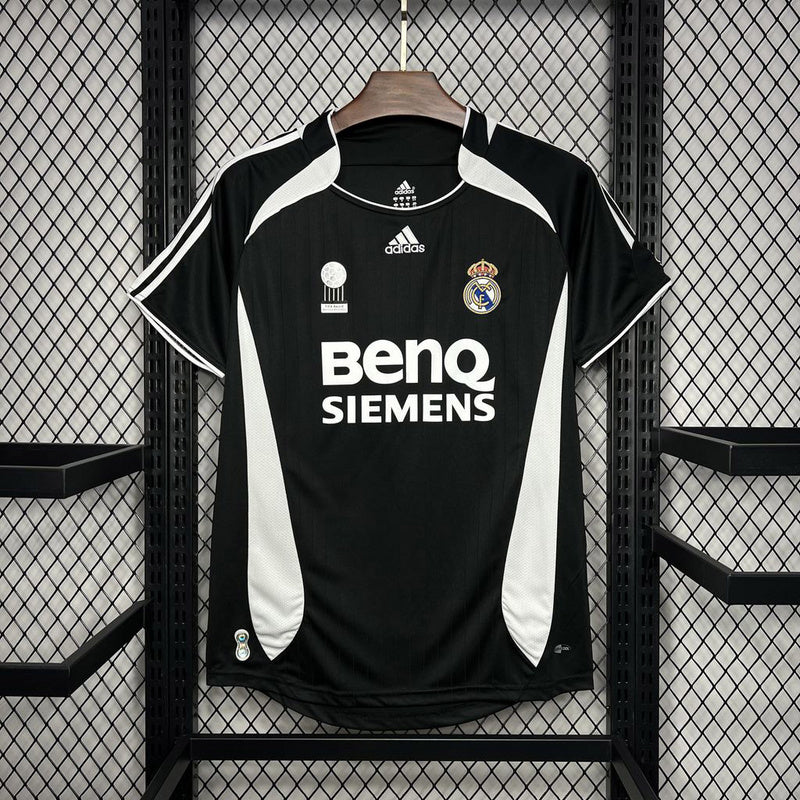 Real Madrid Away Jersey 06/07 Retro - CalcioVivo