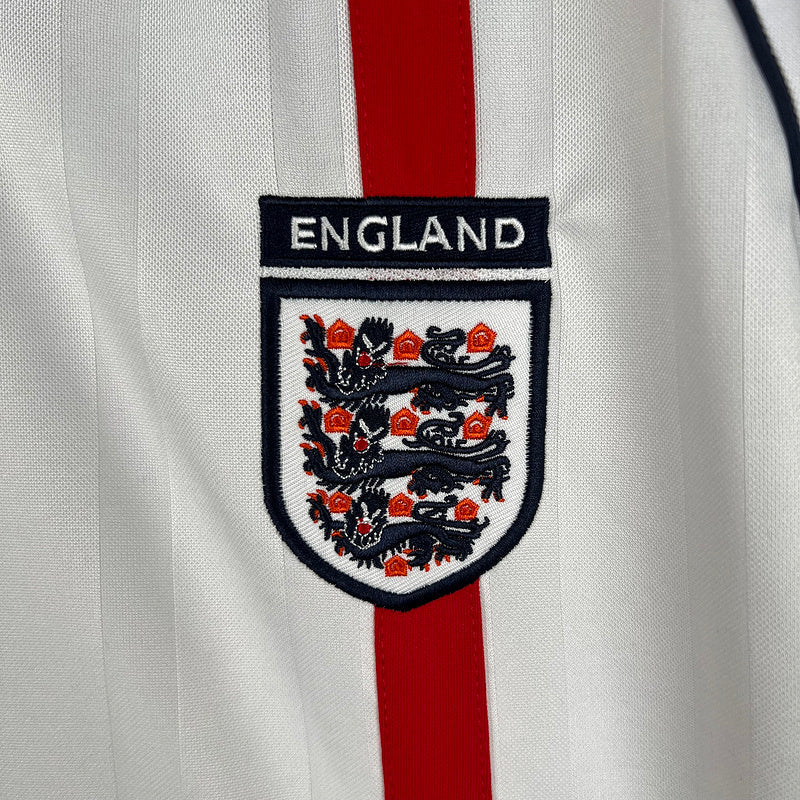 England Home Jersey 2002 Retro - CalcioVivo