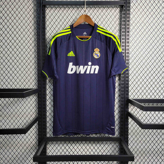 Real Madrid Away Jersey 12/13 Retro - CalcioVivo