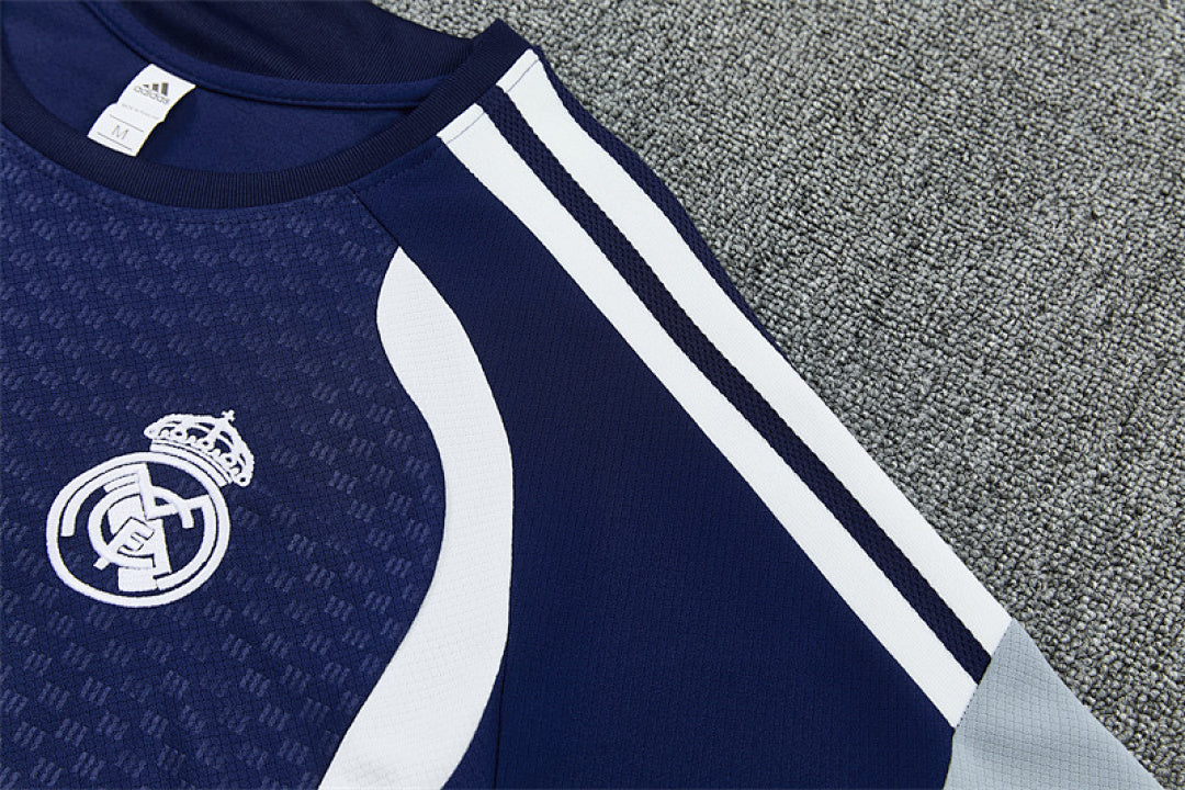 Completino Manica Corta Real Madrid 26/27 Uomo | Kit Allenamento - CalcioVivo
