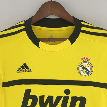 Real Madrid Goalkeeper Home Jersey 11/12 Retro
