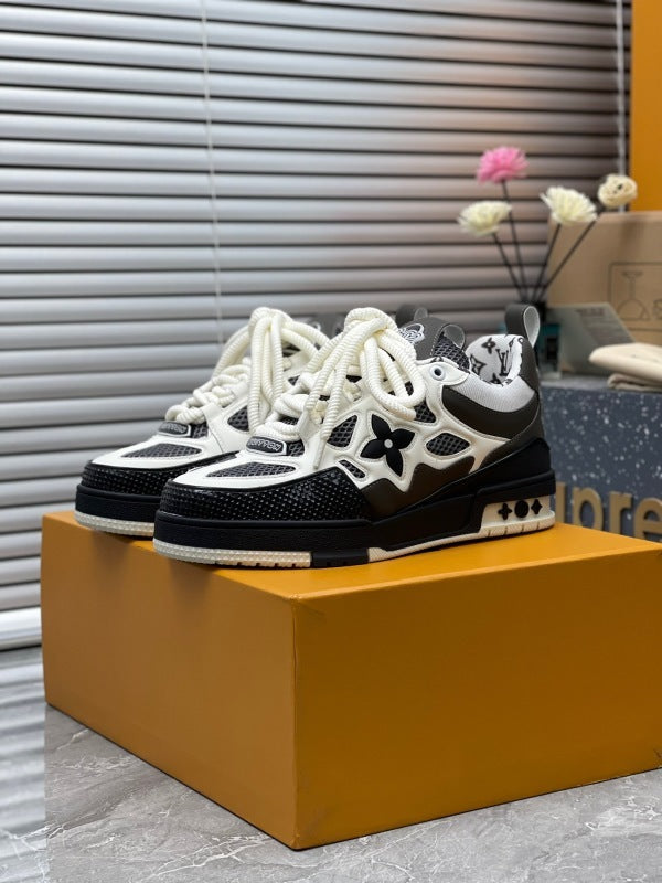 Louis Vuitton Skate Sneakers Black/White