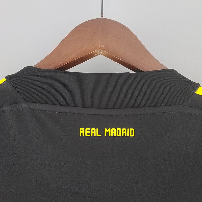 Real Madrid Goalkeeper Away Jersey 11/12 Retro - CalcioVivo