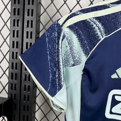 Ajax Away 25/26 Kit Kids