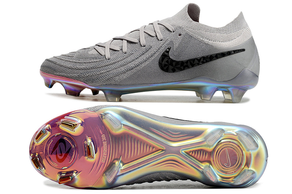 Nike Phantom GX II FG Cleats