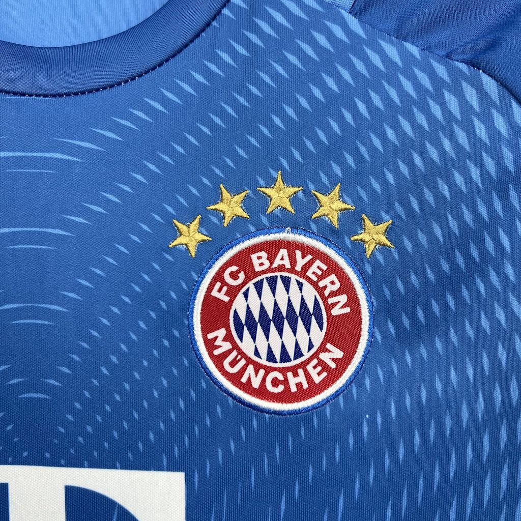 Bayern Munich 2025-26 Blue Goalkeeper Kids Kit