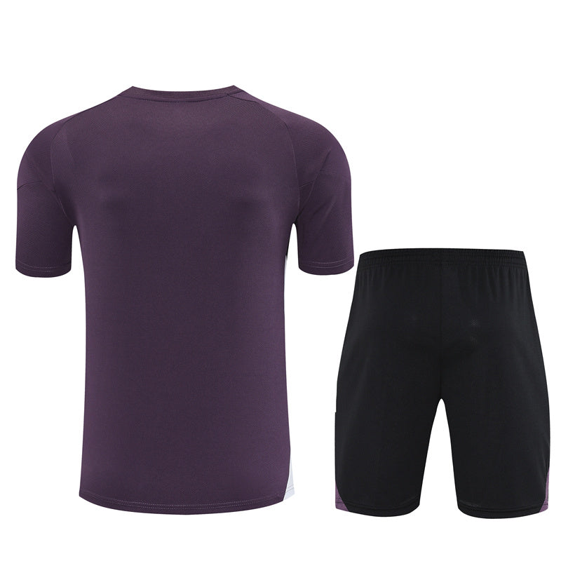 Kit Shirt + Shorts Manchester United Dark Magenta/Black Training 25/26