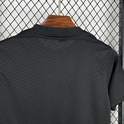 Liverpool 2025-26 Black Special Edition Jersey