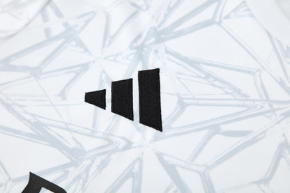 Kit Shirt + Shorts Real Madrid White/Black Training 25/26