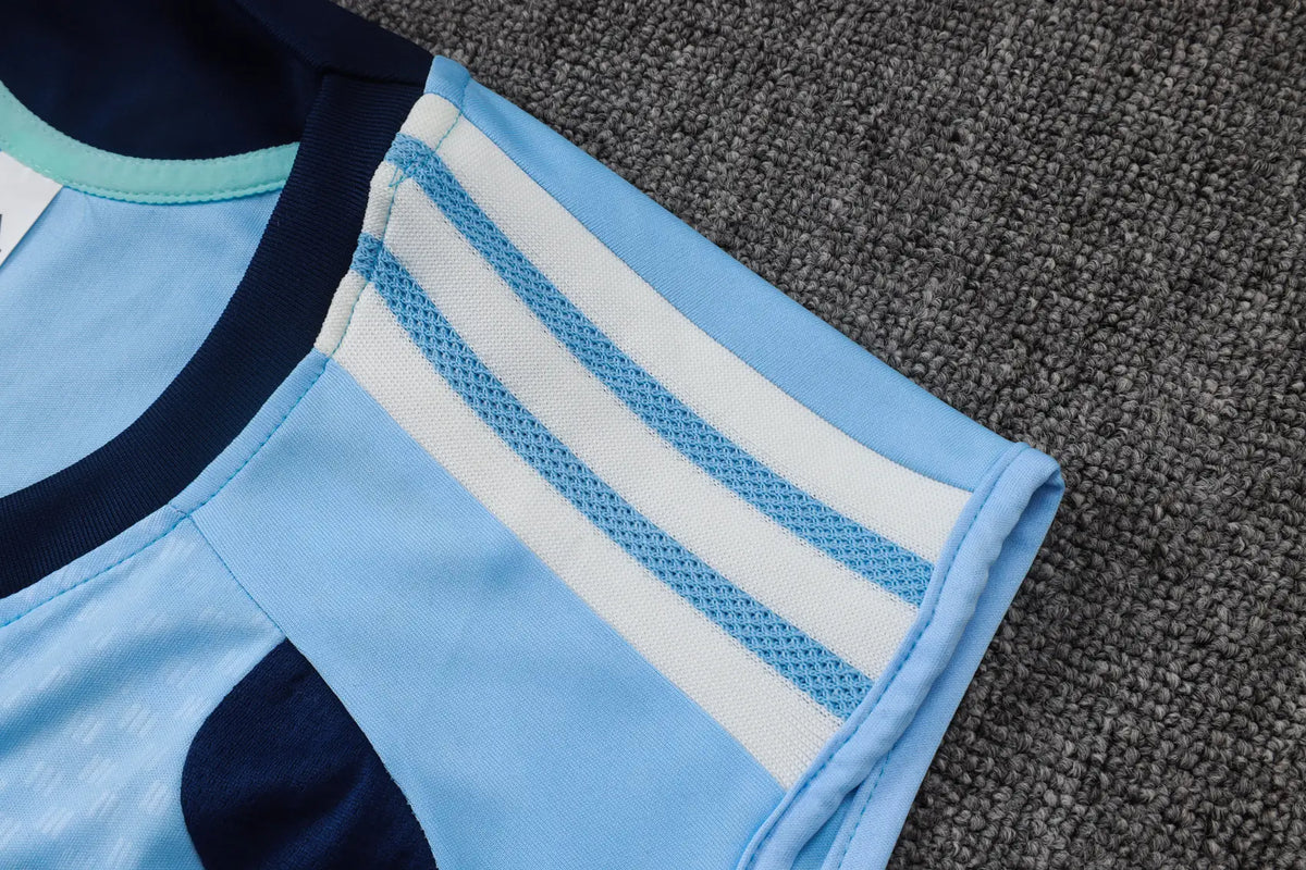 Completino Canottiera Ajax 26/27 Uomo Azzurro | Kit Allenamento - CalcioVivo
