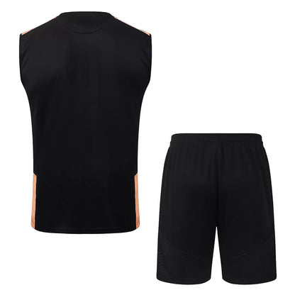Completino Canottiera Arsenal 26/27 Uomo Nero con dettagli Arancione | Kit Allenamento - CalcioVivo