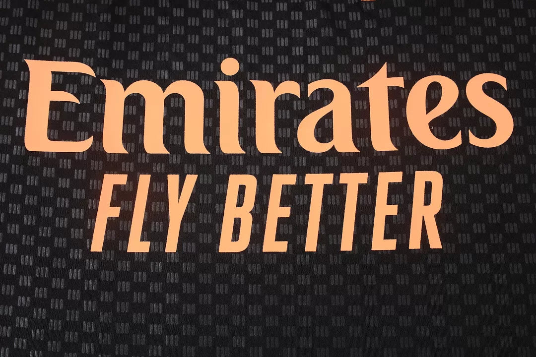 Completino Canottiera Arsenal 26/27 Uomo Nero con dettagli Arancione | Kit Allenamento - CalcioVivo