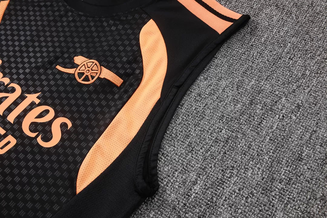Completino Canottiera Arsenal 26/27 Uomo Nero con dettagli Arancione | Kit Allenamento - CalcioVivo