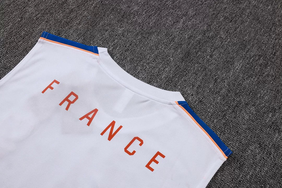 Completino Canottiera Francia 26/27 Uomo Bianco/Blu Navy | Kit Allenamento - CalcioVivo