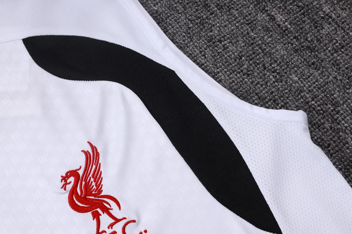 Completino Canottiera Liverpool 26/27 Uomo Bianco | Kit Allenamento - CalcioVivo