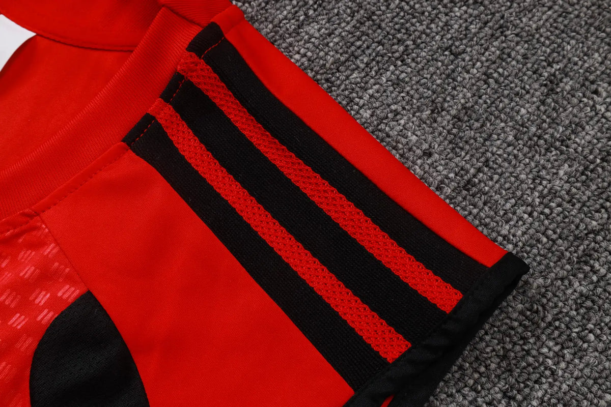 Completino Canottiera Manchester United 26/27 Uomo Rosso | Kit Allenamento - CalcioVivo