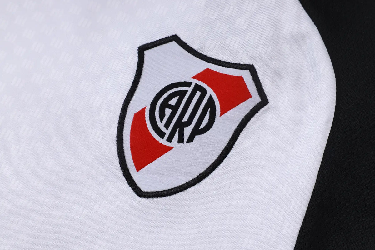 Completino Canottiera River Plate 26/27 Uomo Bianco | Kit Allenamento - CalcioVivo