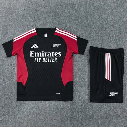 Completino Manica Corta Arsenal 26/27 Uomo Nero con inserti Fucsia | Kit Allenamento - CalcioVivo