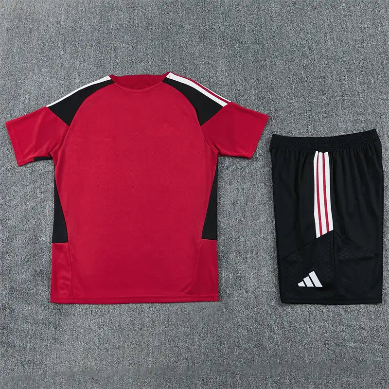 Completino Manica Corta Arsenal 26/27 Uomo Rosso | Kit Allenamento - CalcioVivo