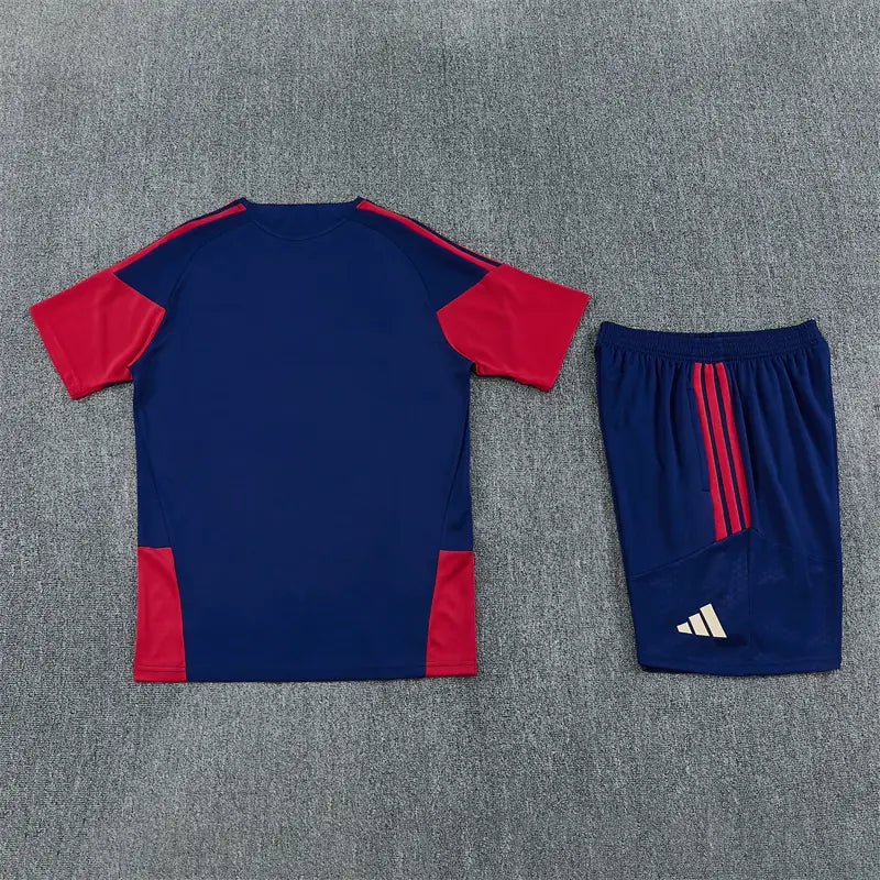 Completino Manica Corta Arsenal 26/27 Uomo Blu Navy e Rosso | Kit Allenamento - CalcioVivo