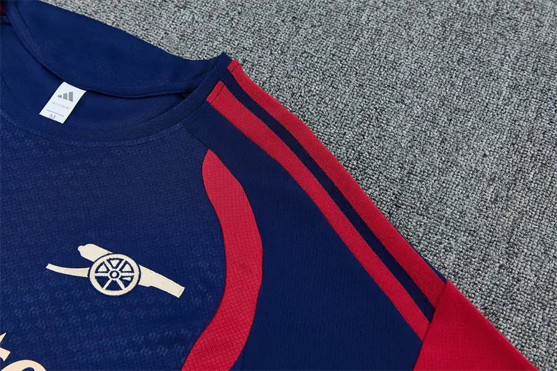 Completino Manica Corta Arsenal 26/27 Uomo Blu Navy e Rosso | Kit Allenamento - CalcioVivo