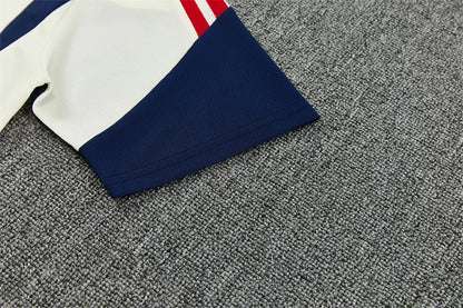 Completino Manica Corta Bayern Munich 26/27 Uomo Bianco | Kit Allenamento